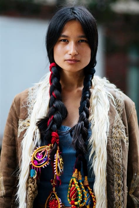 Native American Women 2